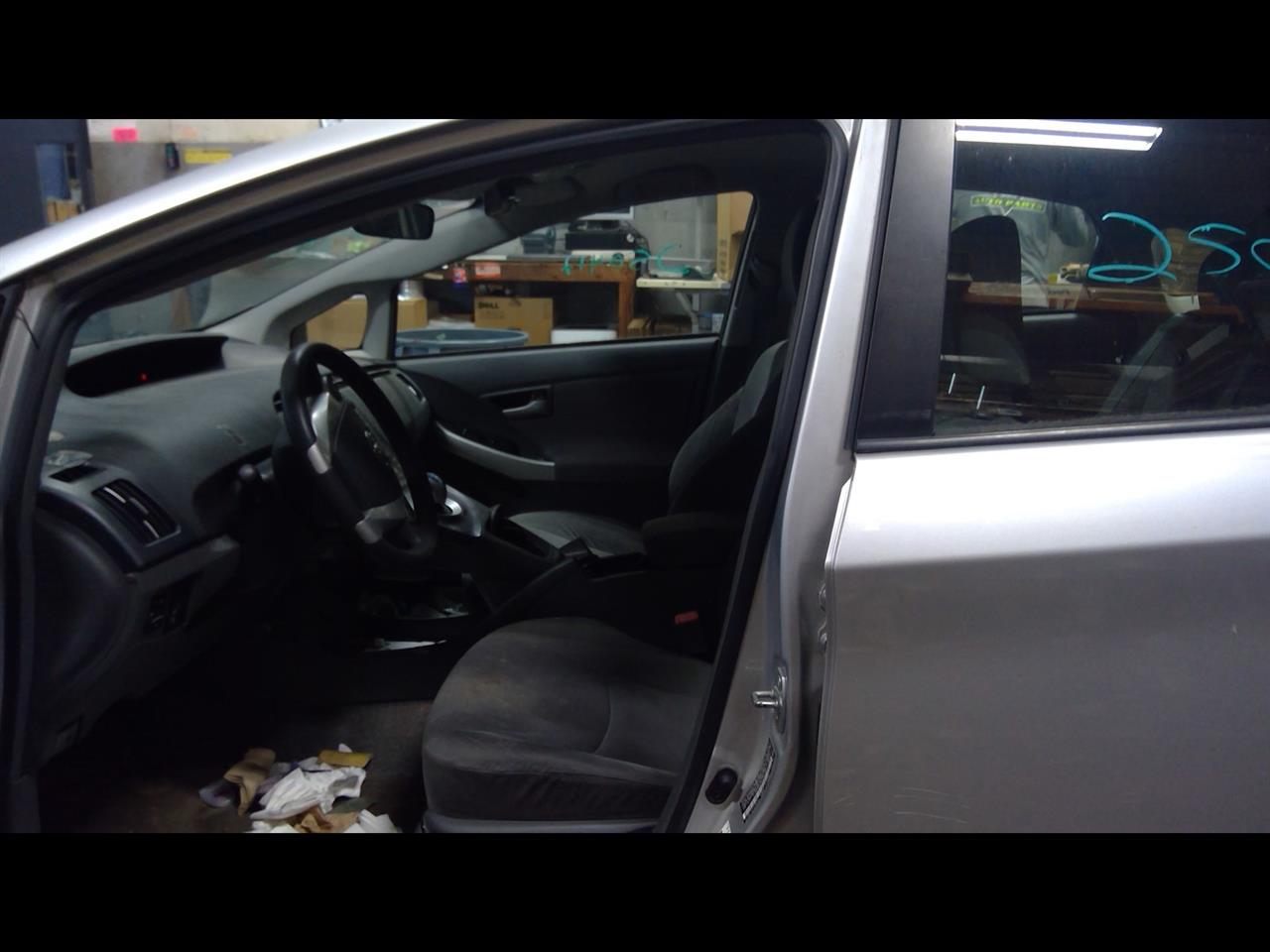 Vehicle/37784_05.jpg