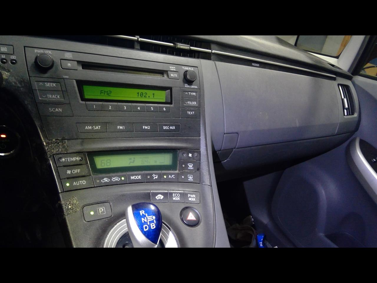 Vehicle/37784_07.jpg
