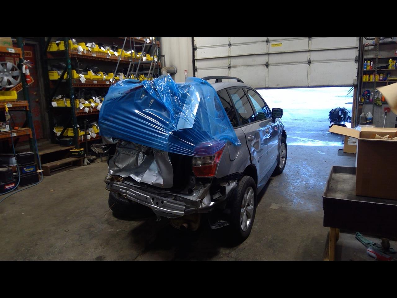 https://f005.backblazeb2.com/file/img-partshotlines-com/Inventory/NE175/Vehicle/38077_03.jpg