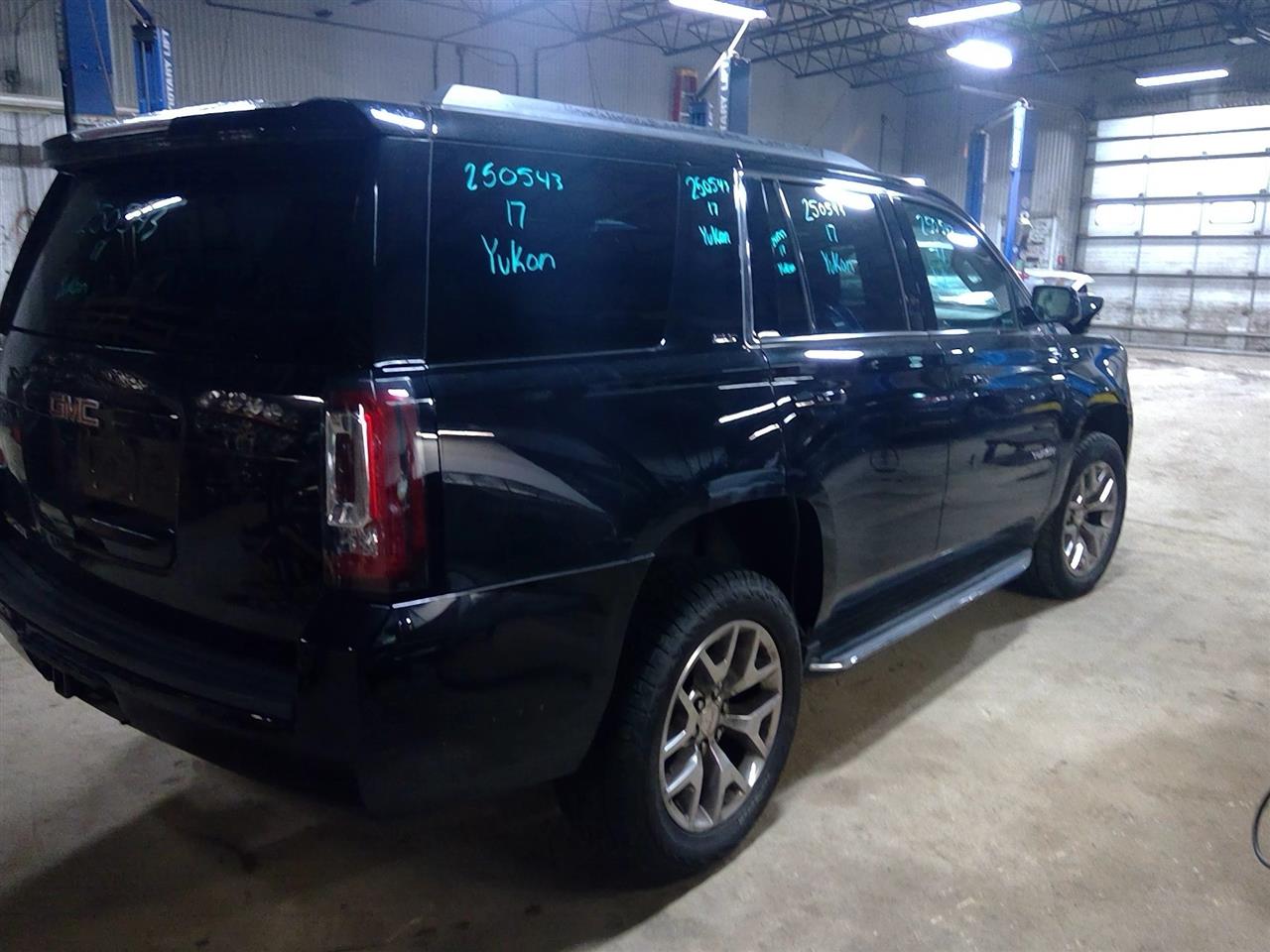 https://f005.backblazeb2.com/file/img-partshotlines-com/Inventory/NE175/Vehicle/38558_03.jpg