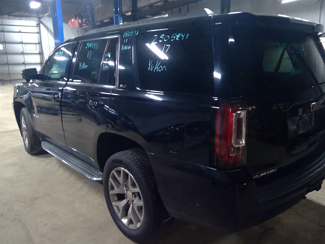 https://f005.backblazeb2.com/file/img-partshotlines-com/Inventory/NE175/Vehicle/38558_04.jpg