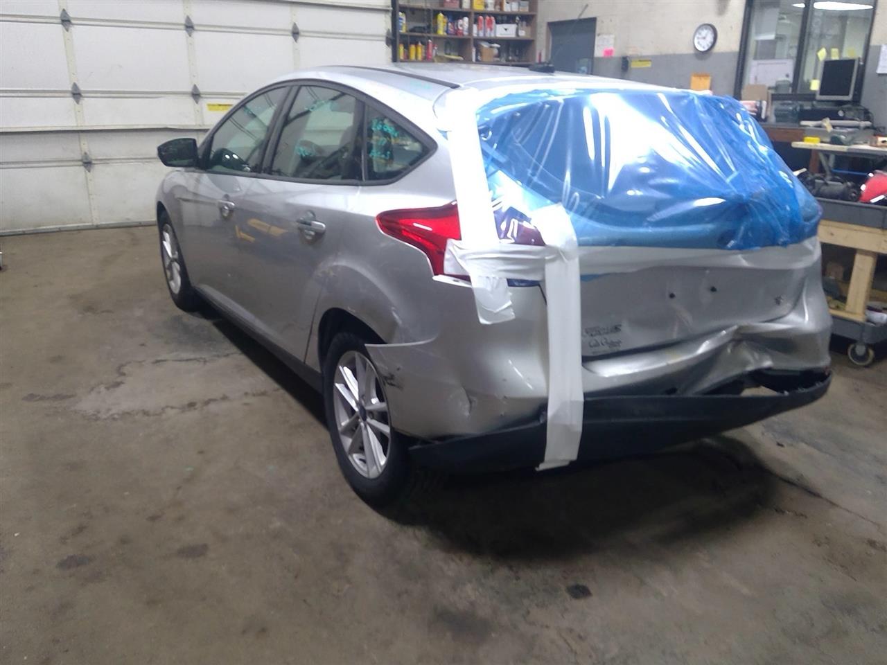 https://f005.backblazeb2.com/file/img-partshotlines-com/Inventory/NE175/Vehicle/38861_04.jpg