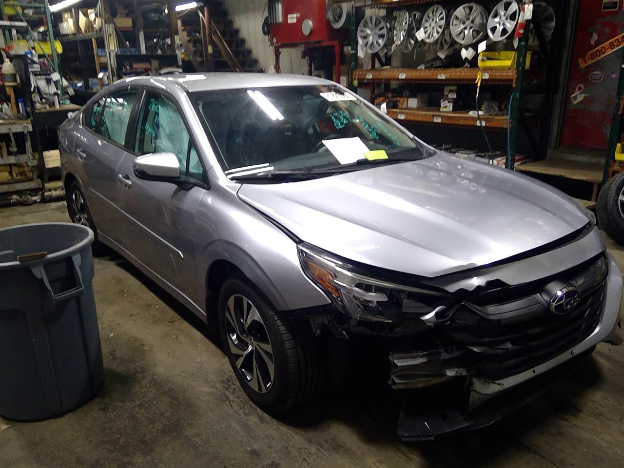 https://f005.backblazeb2.com/file/img-partshotlines-com/Inventory/NE175/Vehicle/38875_02.jpg