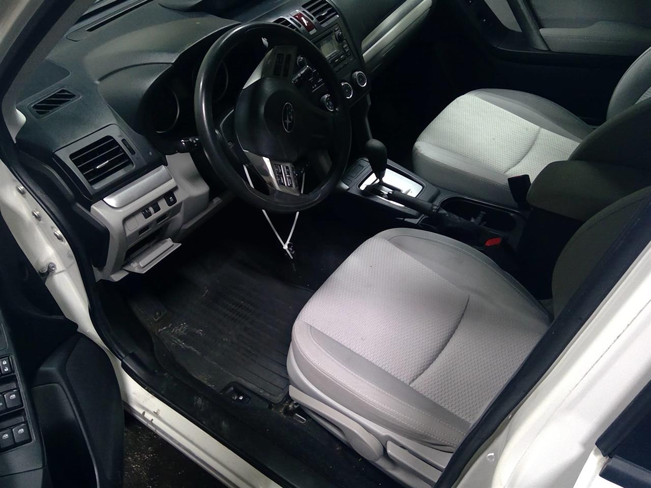 https://f005.backblazeb2.com/file/img-partshotlines-com/Inventory/NE175/Vehicle/38959_07.jpg