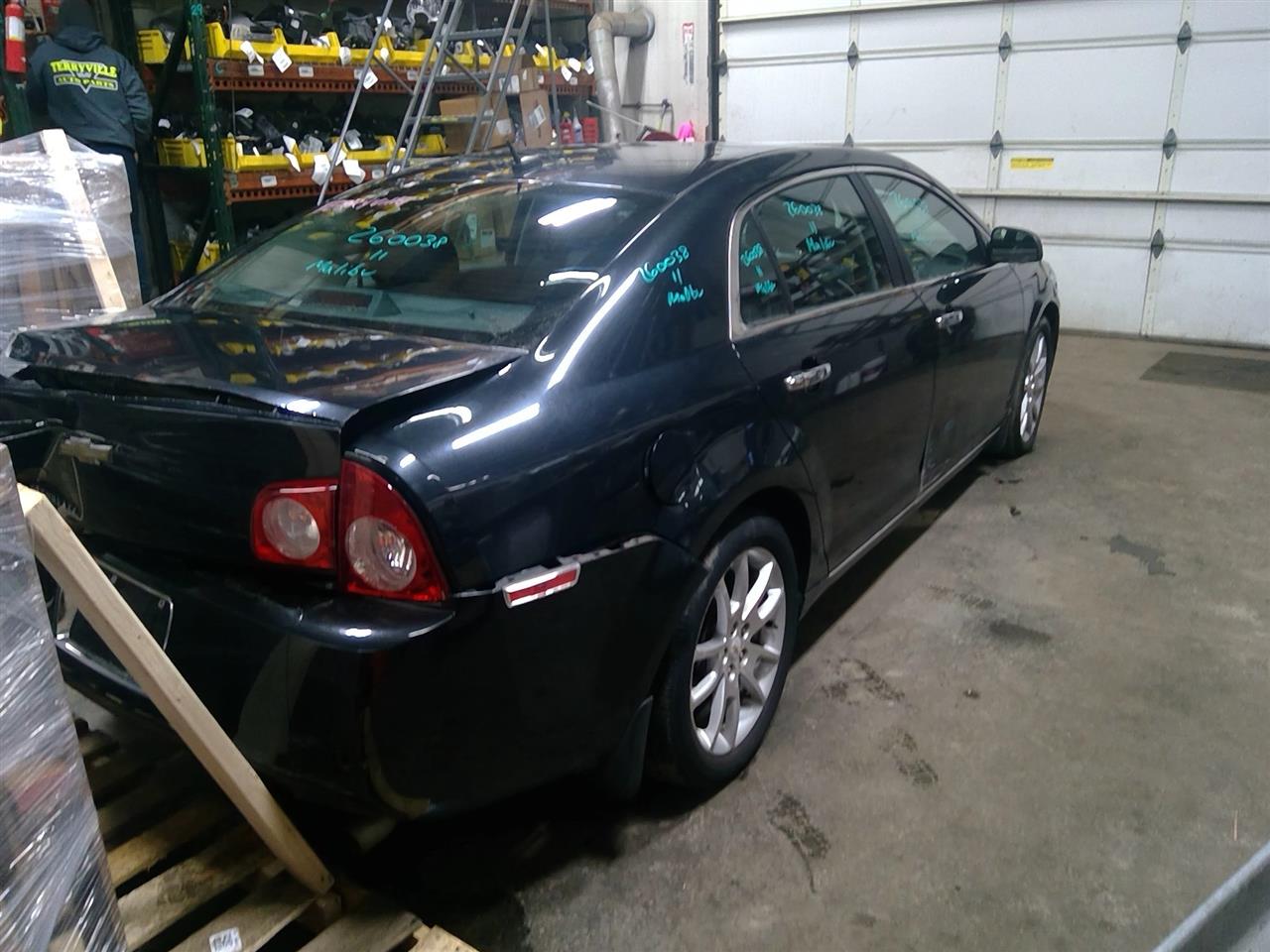 https://f005.backblazeb2.com/file/img-partshotlines-com/Inventory/NE175/Vehicle/39005_03.jpg
