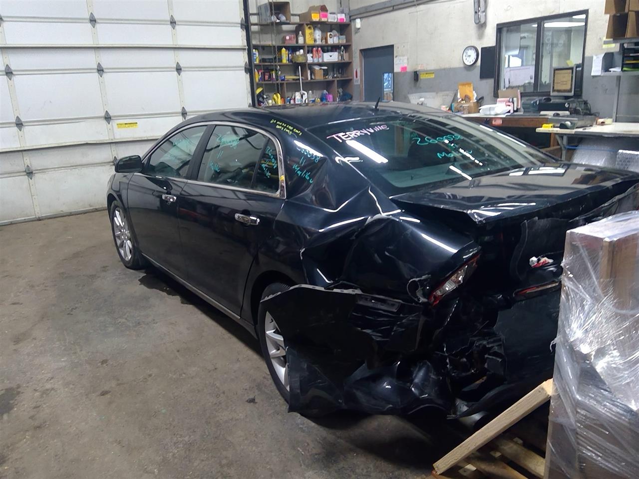 https://f005.backblazeb2.com/file/img-partshotlines-com/Inventory/NE175/Vehicle/39005_04.jpg