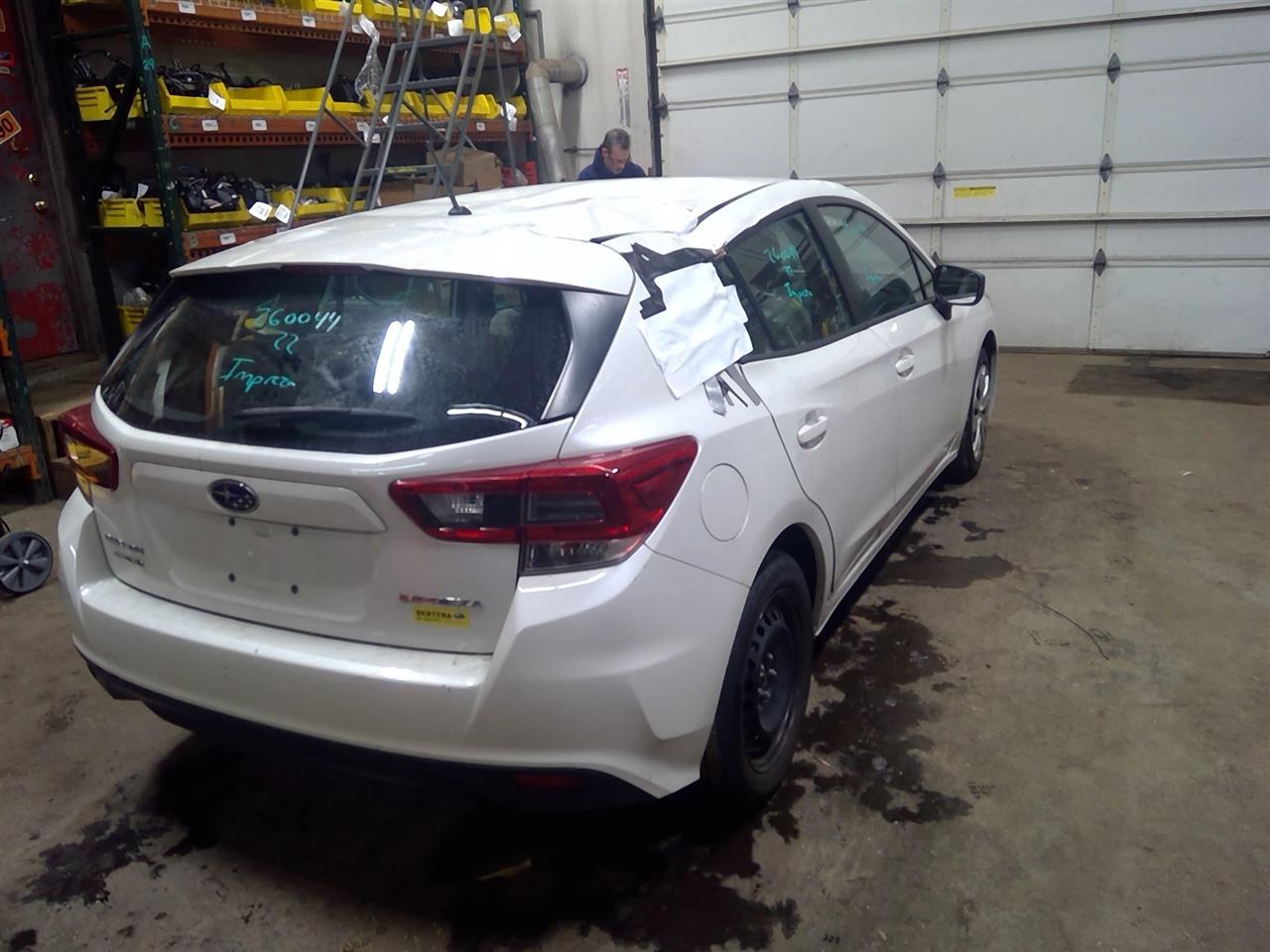 https://f005.backblazeb2.com/file/img-partshotlines-com/Inventory/NE175/Vehicle/39062_03.jpg