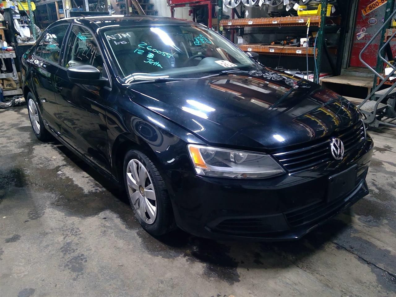 https://f005.backblazeb2.com/file/img-partshotlines-com/Inventory/NE175/Vehicle/39145_02.jpg
