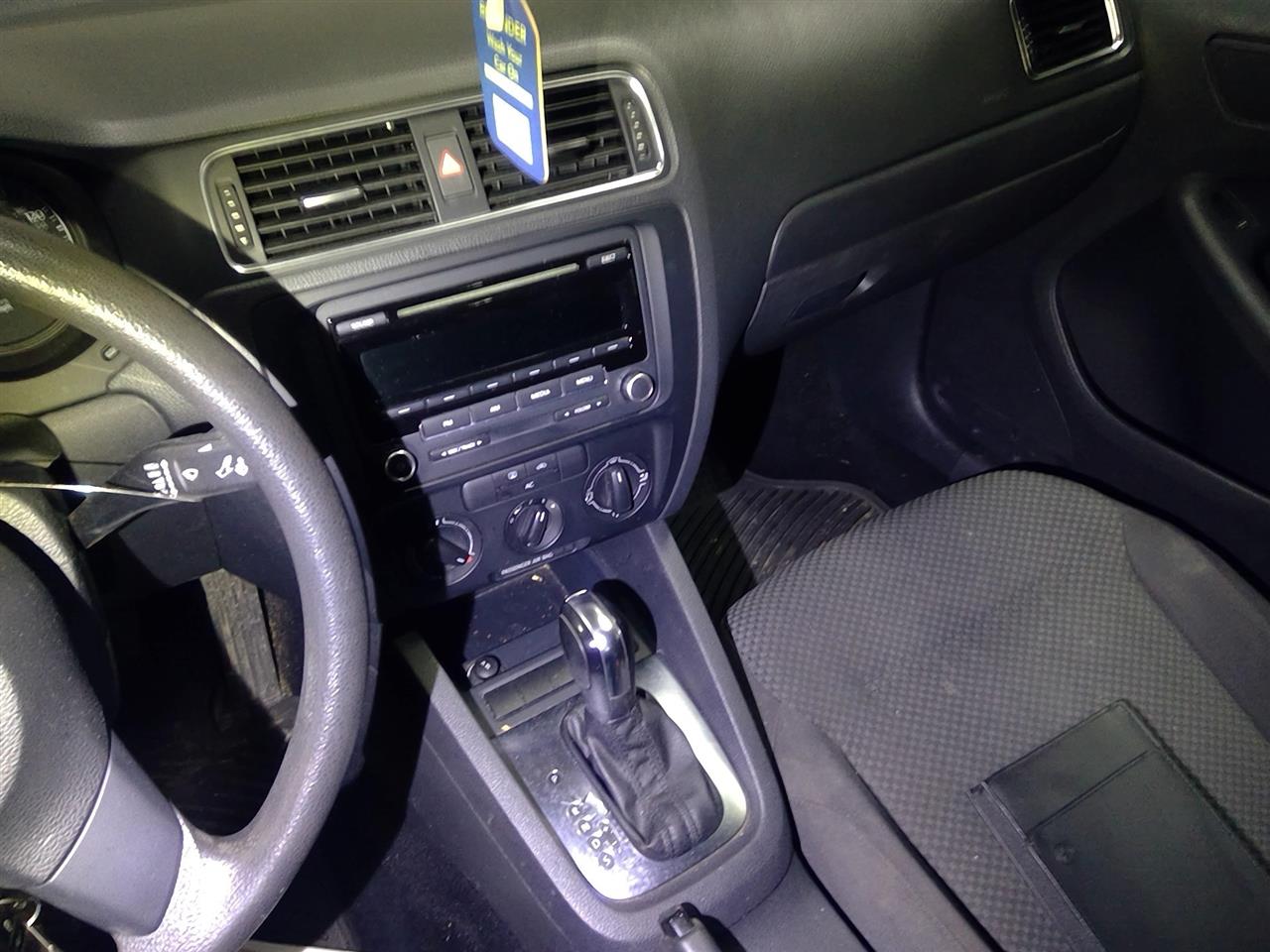 https://f005.backblazeb2.com/file/img-partshotlines-com/Inventory/NE175/Vehicle/39145_09.jpg