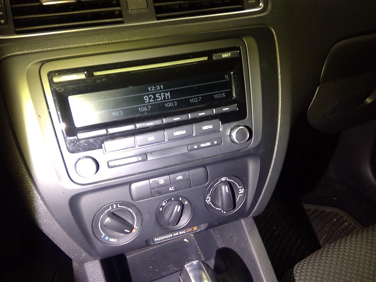 https://f005.backblazeb2.com/file/img-partshotlines-com/Inventory/NE175/Vehicle/39145_10.jpg