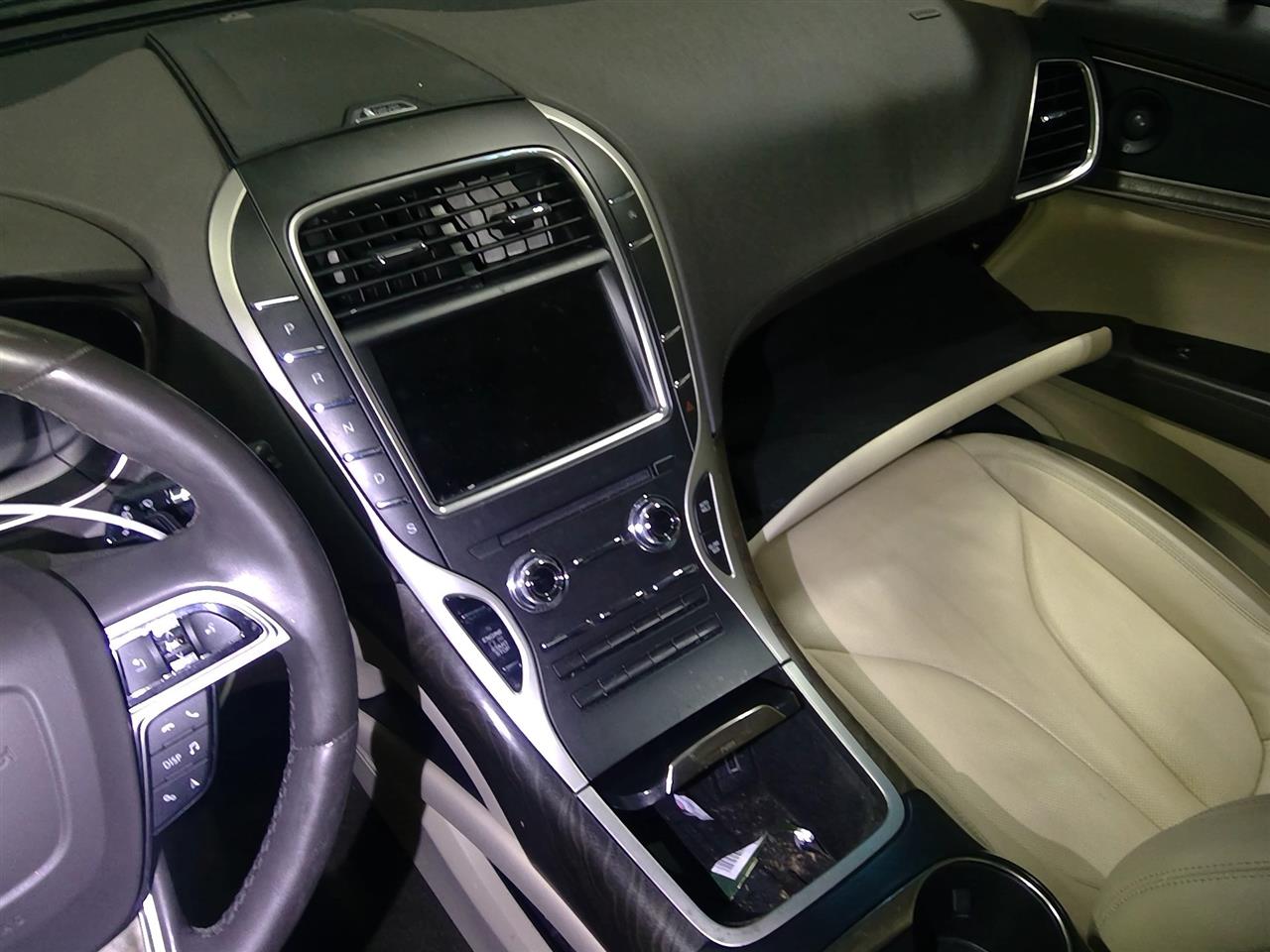 https://f005.backblazeb2.com/file/img-partshotlines-com/Inventory/NE175/Vehicle/39257_08.jpg