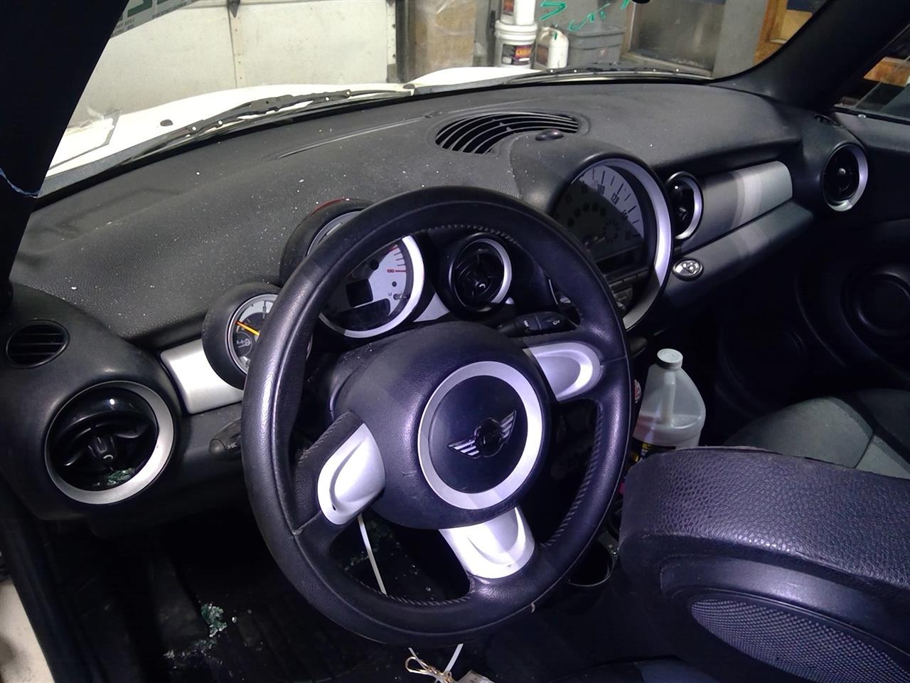 https://f005.backblazeb2.com/file/img-partshotlines-com/Inventory/NE175/Vehicle/39352_06.jpg