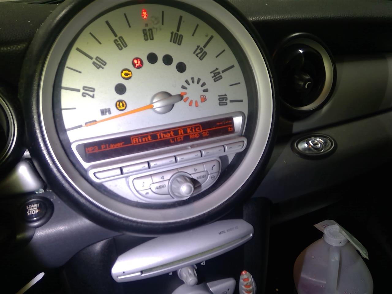 https://f005.backblazeb2.com/file/img-partshotlines-com/Inventory/NE175/Vehicle/39352_09.jpg