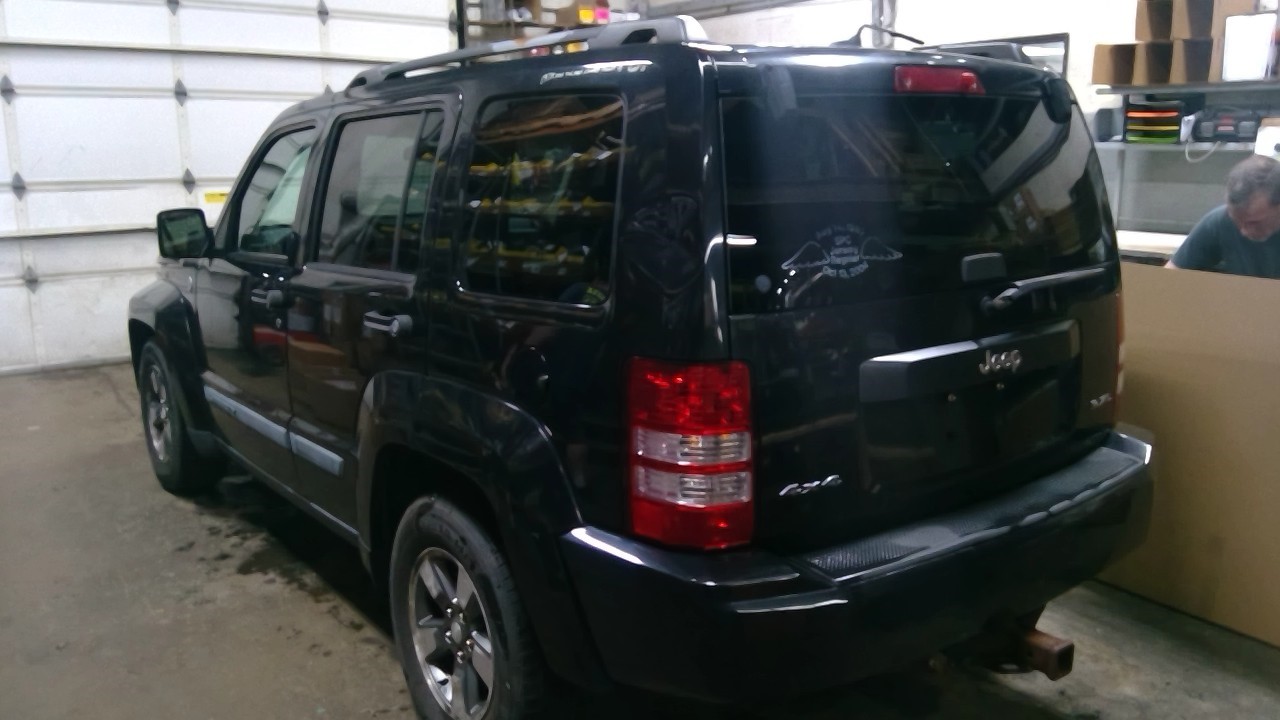 https://f005.backblazeb2.com/file/img-partshotlines-com/Inventory/NE175/Vehicle/39946_04.jpg