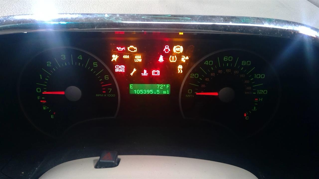 https://f005.backblazeb2.com/file/img-partshotlines-com/Inventory/NE175/Vehicle/39956_07.jpg