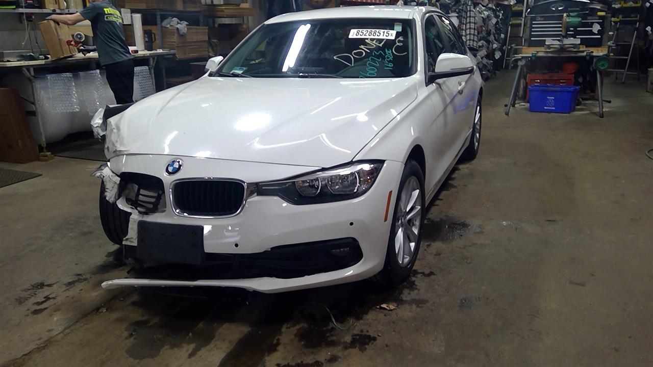 https://f005.backblazeb2.com/file/img-partshotlines-com/Inventory/NE175/Vehicle/40185_01.jpg