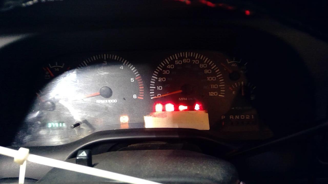 https://f005.backblazeb2.com/file/img-partshotlines-com/Inventory/NE175/Vehicle/40636_06.jpg