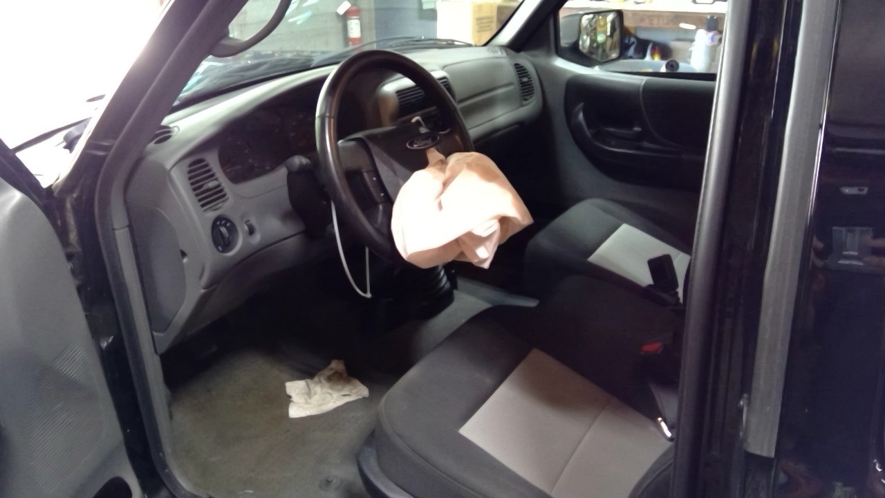 https://f005.backblazeb2.com/file/img-partshotlines-com/Inventory/NE175/Vehicle/41384_05.jpg
