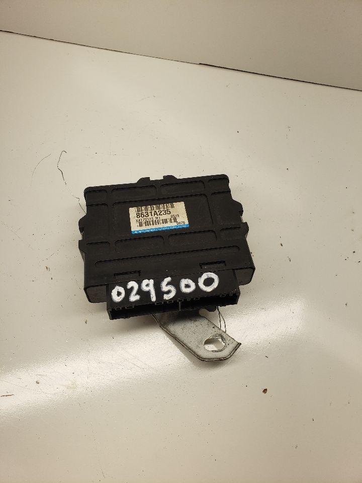 https://f005.backblazeb2.com/file/img-partshotlines-com/Inventory/NE179/Inventory/1237607_01.jpg