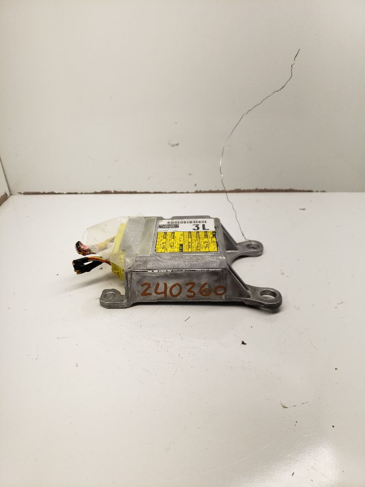 https://f005.backblazeb2.com/file/img-partshotlines-com/Inventory/NE179/Inventory/1251141_02.jpg