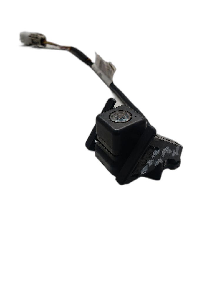 https://f005.backblazeb2.com/file/img-partshotlines-com/Inventory/NE179/Inventory/1261398_02.jpg