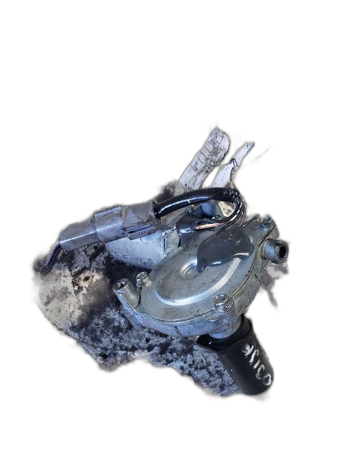 https://f005.backblazeb2.com/file/img-partshotlines-com/Inventory/NE179/Inventory/1323819_07.jpg