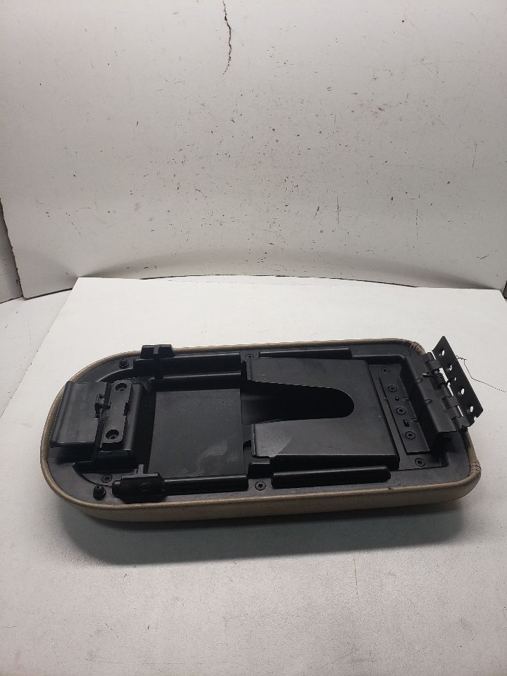 https://f005.backblazeb2.com/file/img-partshotlines-com/Inventory/NE179/Inventory/1414945_04.jpg