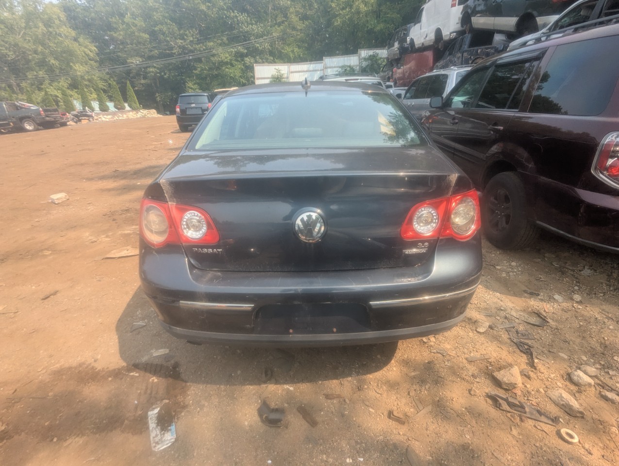 https://f005.backblazeb2.com/file/img-partshotlines-com/Inventory/NE179/Vehicle/62563_09.jpg