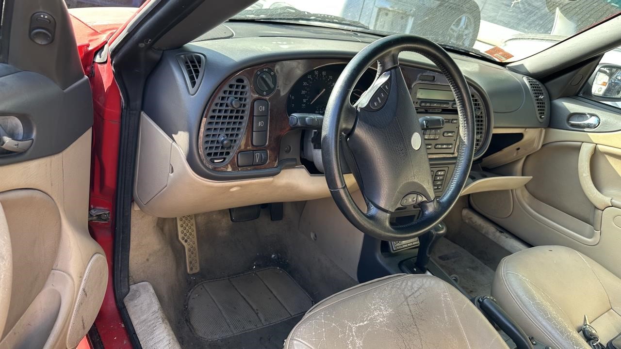 https://f005.backblazeb2.com/file/img-partshotlines-com/Inventory/NE179/Vehicle/62651_08.jpg