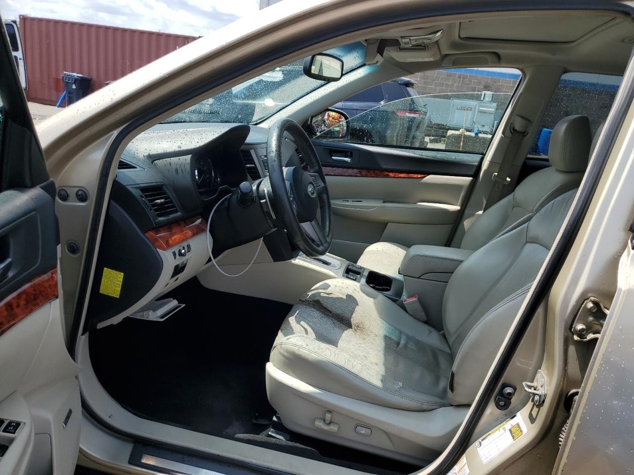 Vehicle/62703_07.jpg