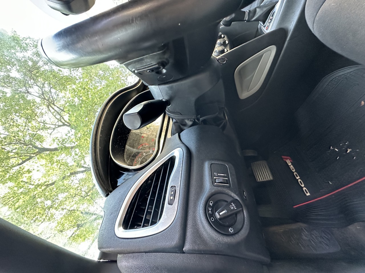 https://f005.backblazeb2.com/file/img-partshotlines-com/Inventory/NE179/Vehicle/62714_07.jpg