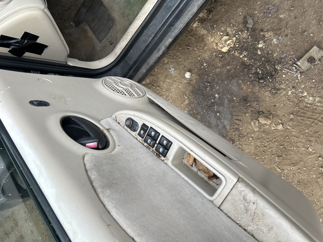 https://f005.backblazeb2.com/file/img-partshotlines-com/Inventory/NE179/Vehicle/62855_01.jpg