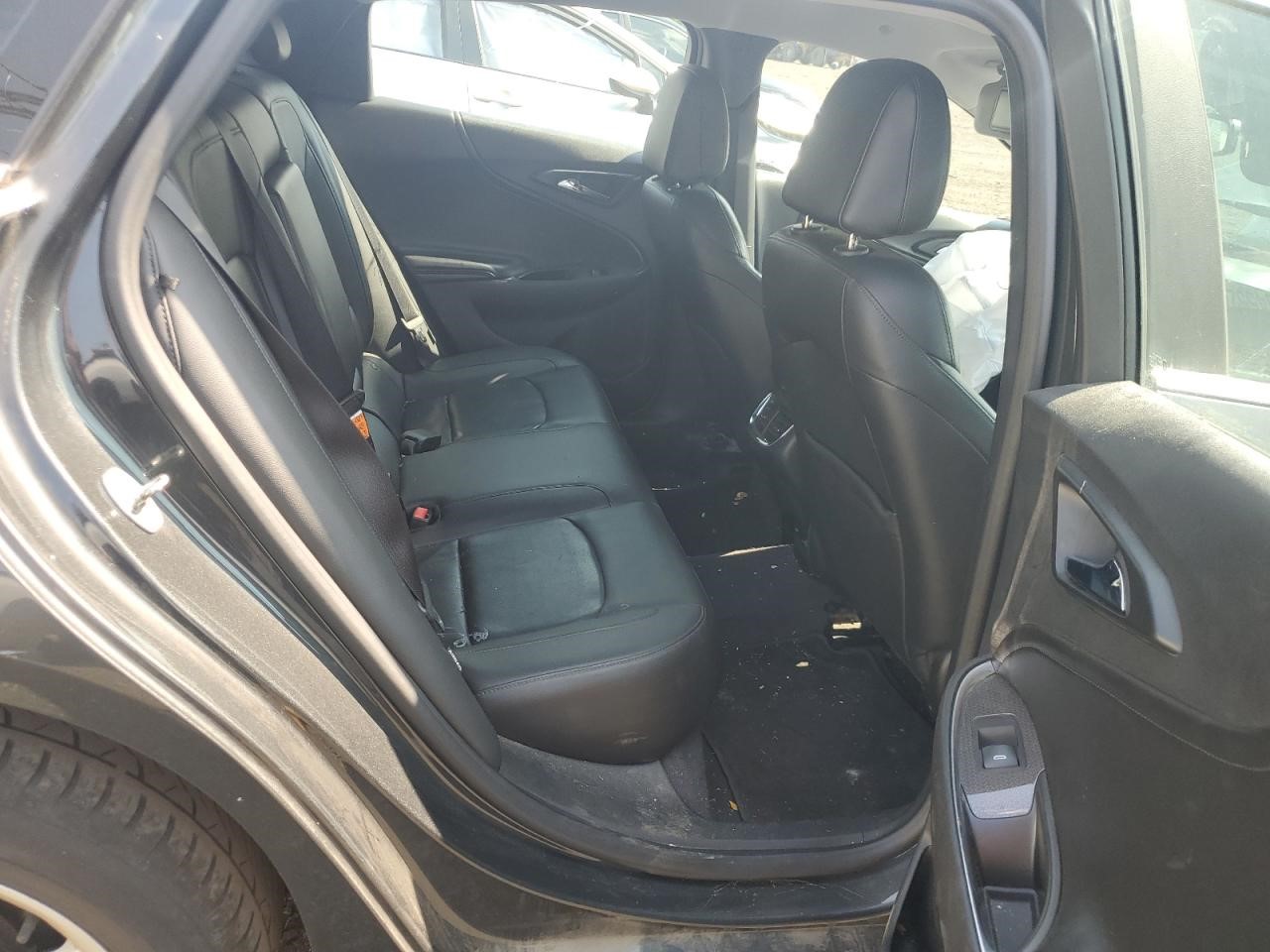 https://f005.backblazeb2.com/file/img-partshotlines-com/Inventory/NE179/Vehicle/62863_10.jpg