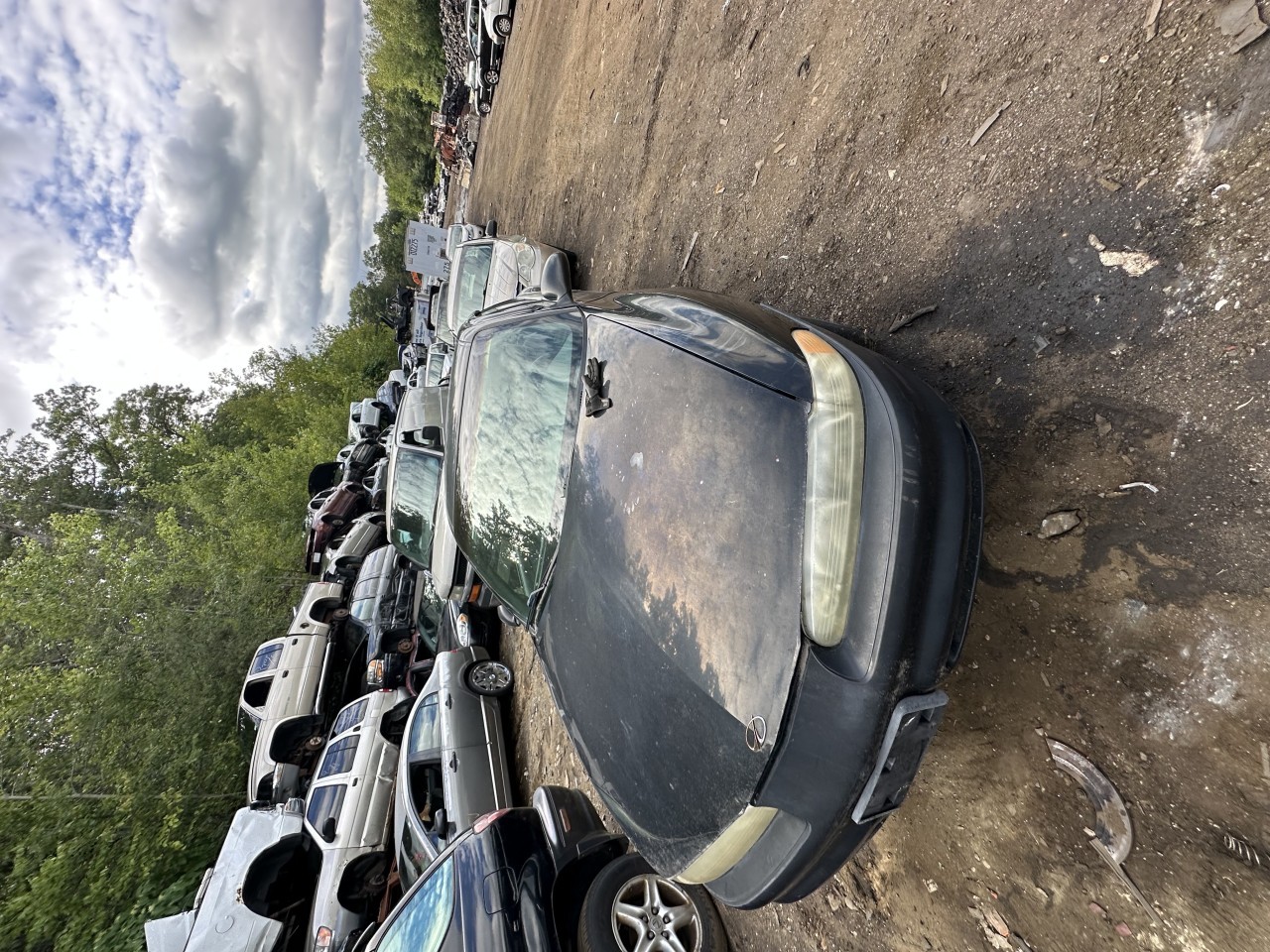 https://f005.backblazeb2.com/file/img-partshotlines-com/Inventory/NE179/Vehicle/62882_07.jpg