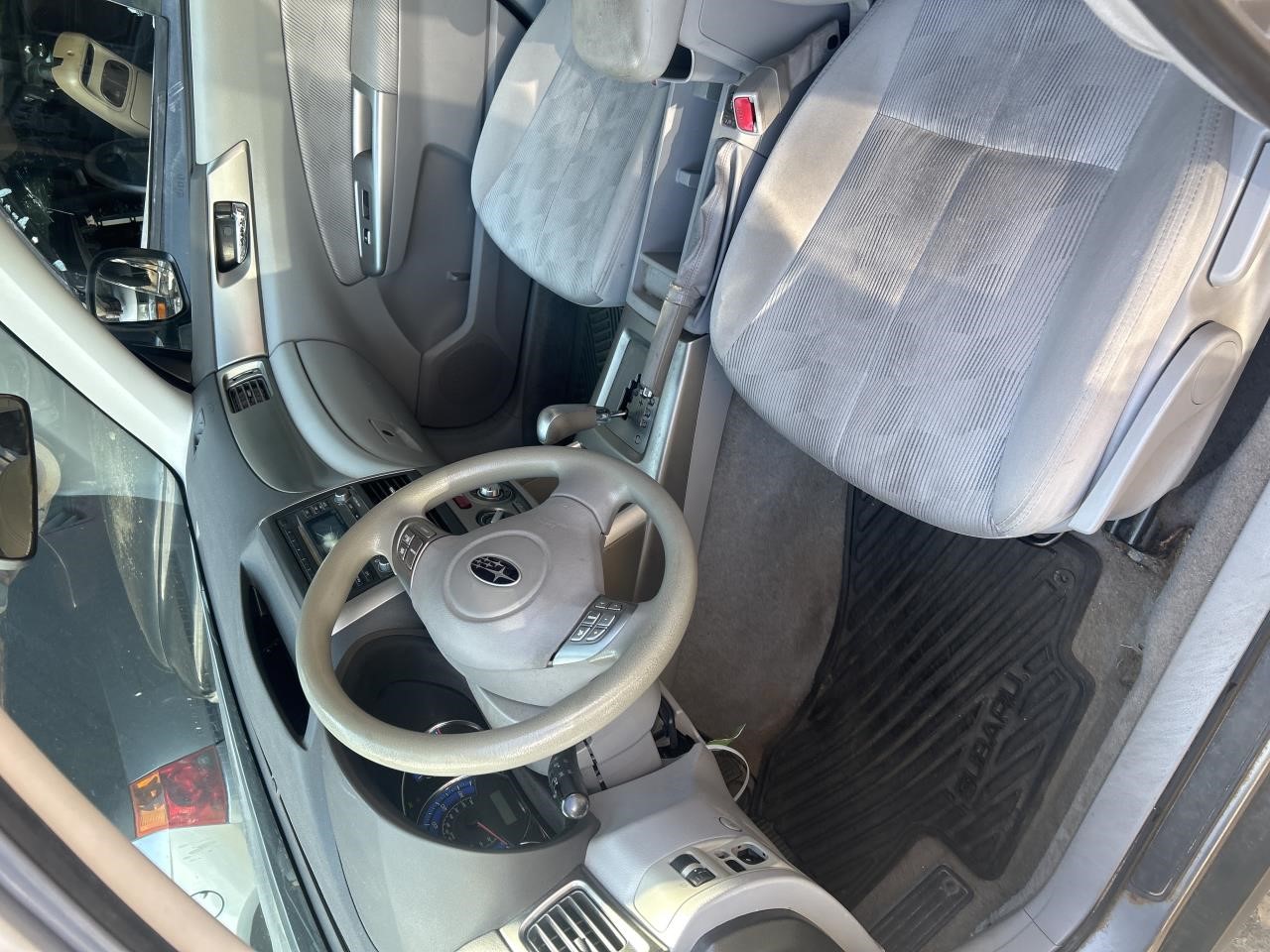 https://f005.backblazeb2.com/file/img-partshotlines-com/Inventory/NE179/Vehicle/62972_09.jpg