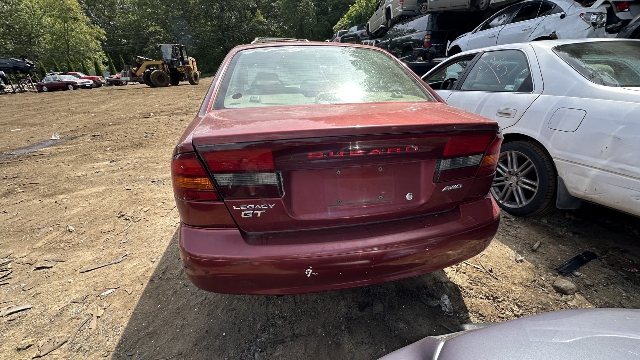 https://f005.backblazeb2.com/file/img-partshotlines-com/Inventory/NE179/Vehicle/63009_04.jpg