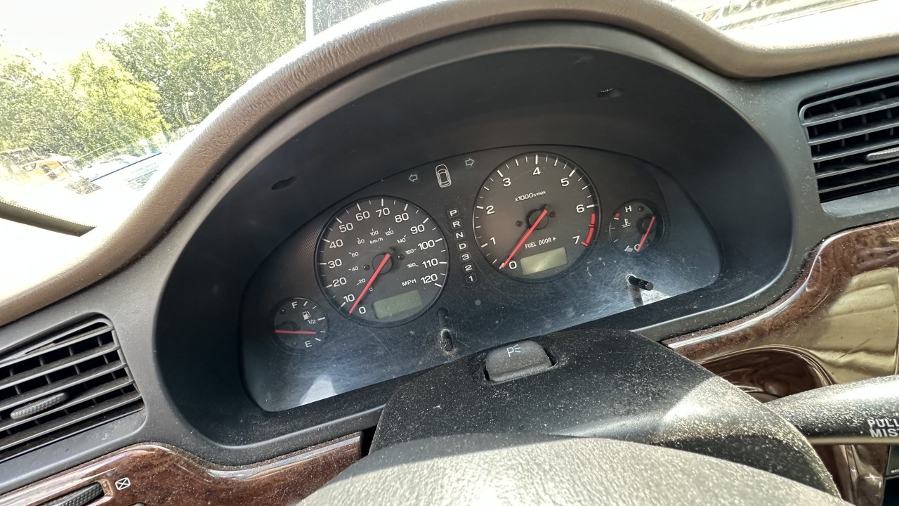 https://f005.backblazeb2.com/file/img-partshotlines-com/Inventory/NE179/Vehicle/63009_07.jpg