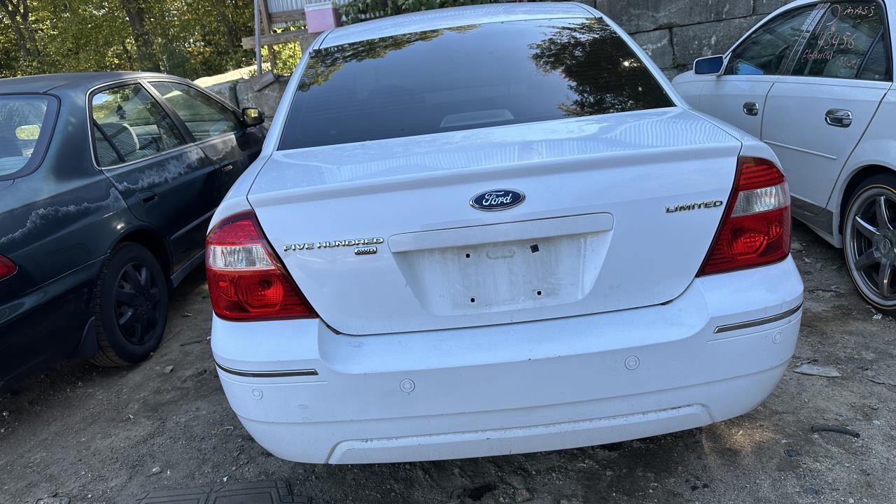 https://f005.backblazeb2.com/file/img-partshotlines-com/Inventory/NE179/Vehicle/63647_01.jpg