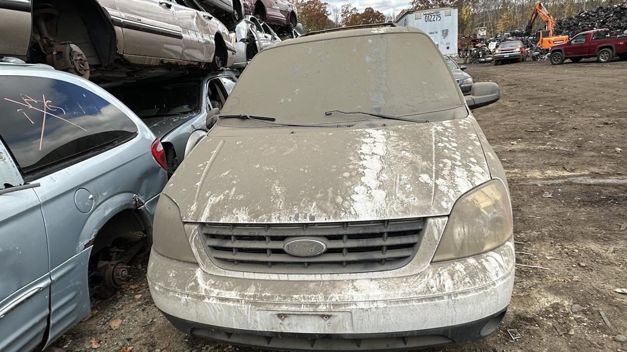 https://f005.backblazeb2.com/file/img-partshotlines-com/Inventory/NE179/Vehicle/64220_04.jpg