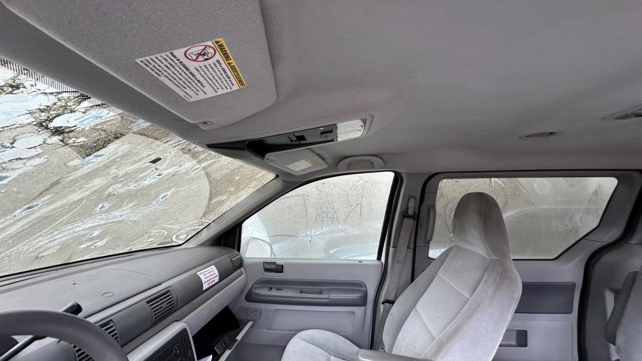 https://f005.backblazeb2.com/file/img-partshotlines-com/Inventory/NE179/Vehicle/64220_08.jpg