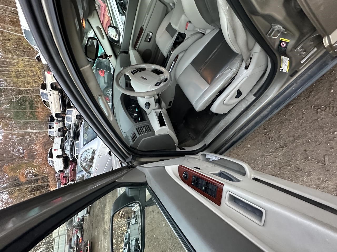 https://f005.backblazeb2.com/file/img-partshotlines-com/Inventory/NE179/Vehicle/64367_03.jpg