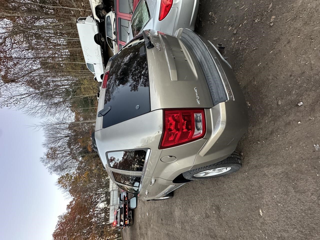 https://f005.backblazeb2.com/file/img-partshotlines-com/Inventory/NE179/Vehicle/64367_11.jpg