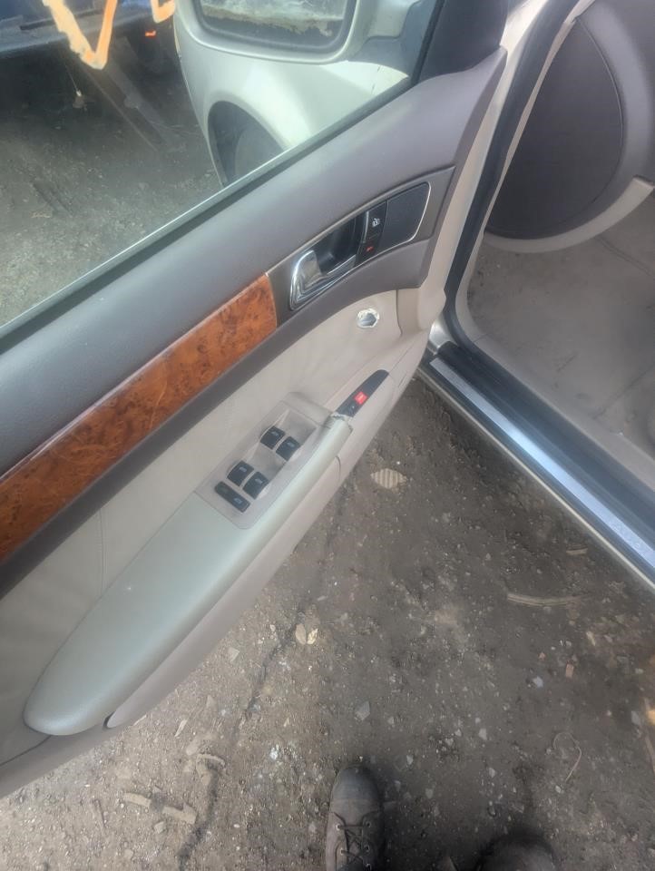 https://f005.backblazeb2.com/file/img-partshotlines-com/Inventory/NE179/Vehicle/64494_02.jpg