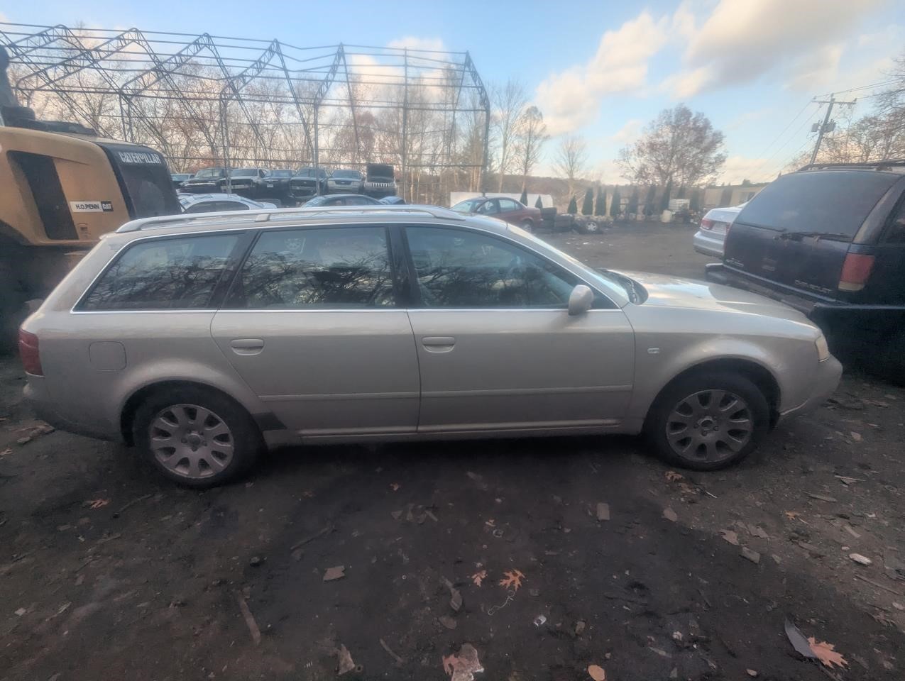 https://f005.backblazeb2.com/file/img-partshotlines-com/Inventory/NE179/Vehicle/64494_08.jpg