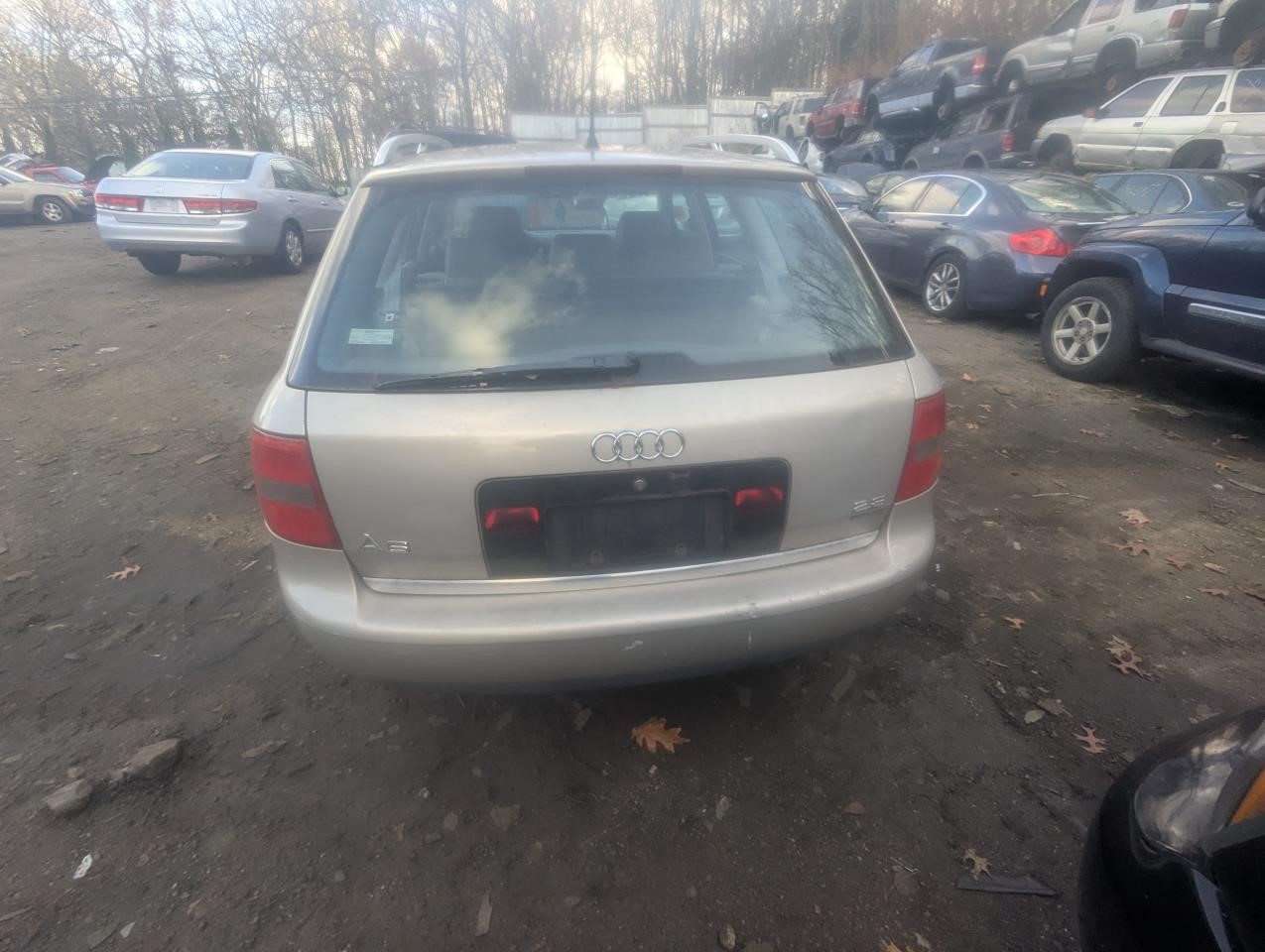 https://f005.backblazeb2.com/file/img-partshotlines-com/Inventory/NE179/Vehicle/64494_09.jpg