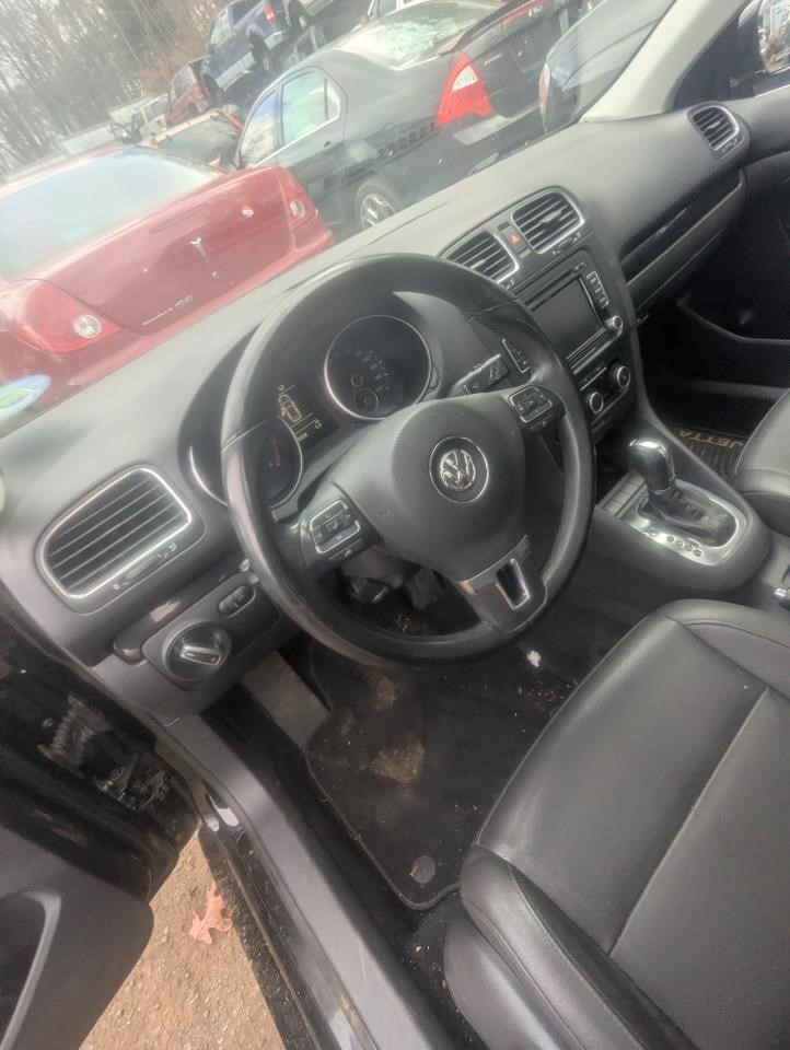 https://f005.backblazeb2.com/file/img-partshotlines-com/Inventory/NE179/Vehicle/64521_03.jpg