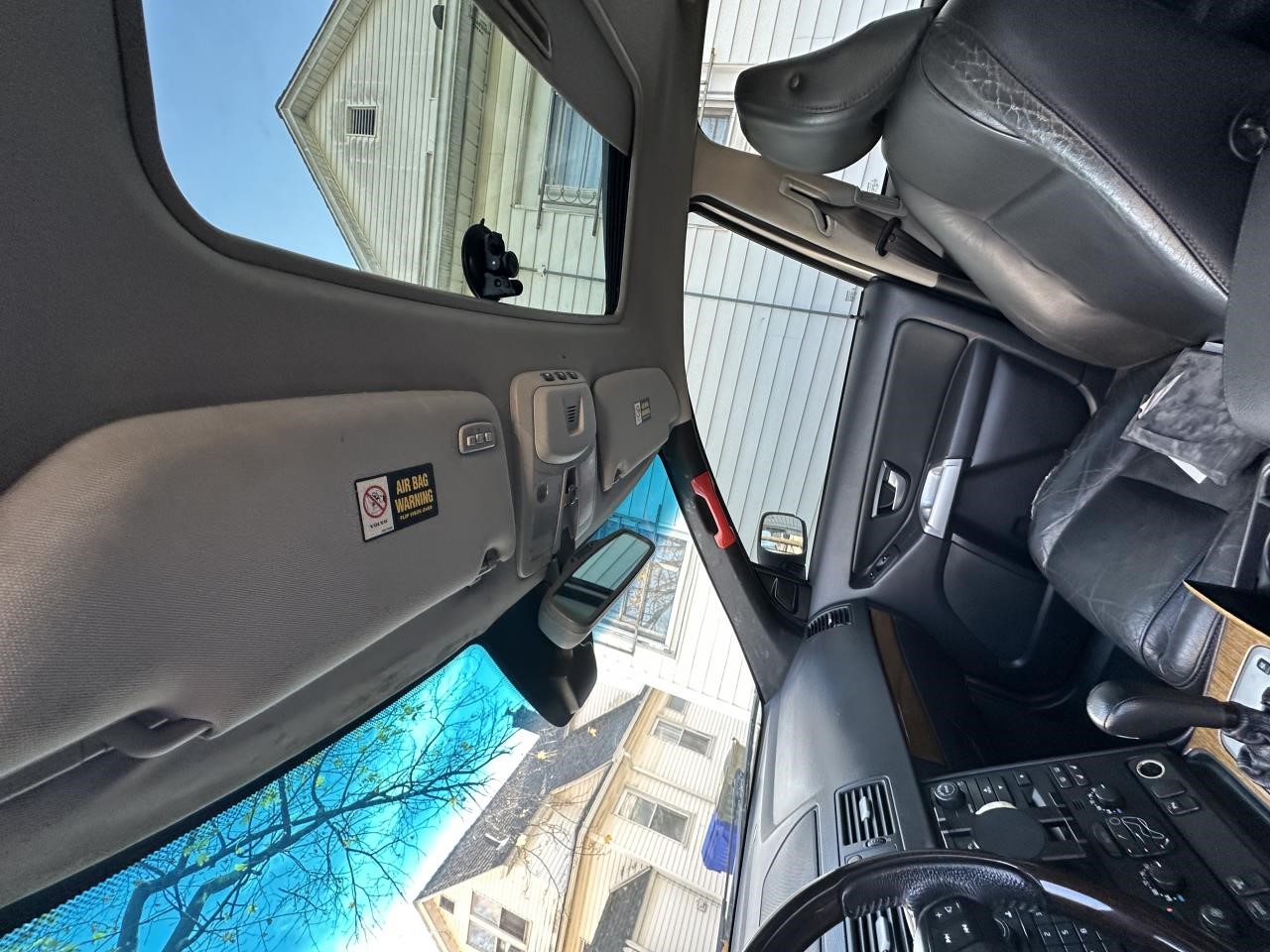 https://f005.backblazeb2.com/file/img-partshotlines-com/Inventory/NE179/Vehicle/64647_11.jpg