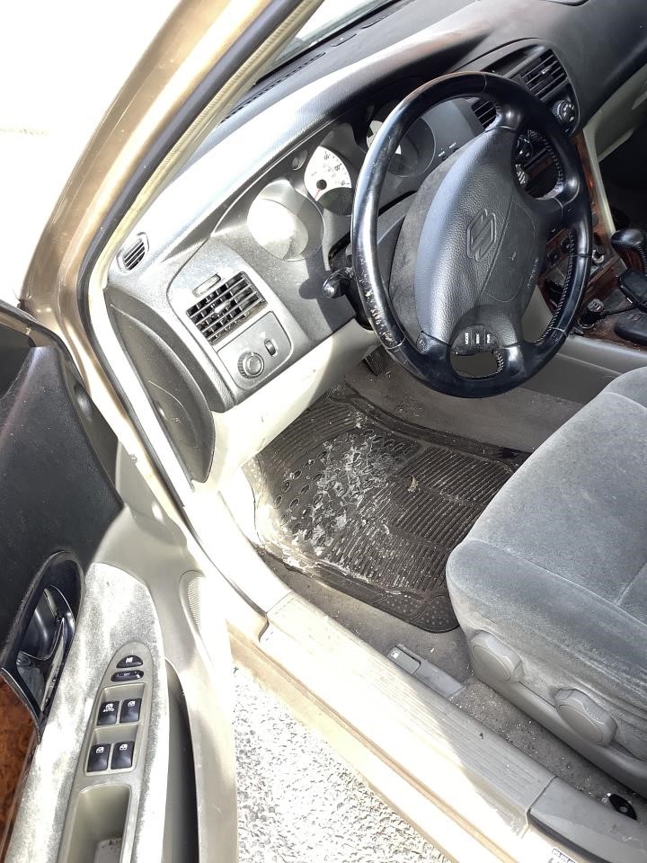https://f005.backblazeb2.com/file/img-partshotlines-com/Inventory/NE179/Vehicle/64955_09.jpg