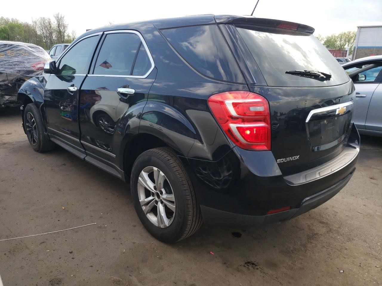 https://f005.backblazeb2.com/file/img-partshotlines-com/Inventory/NE179/Vehicle/64990_02.jpg