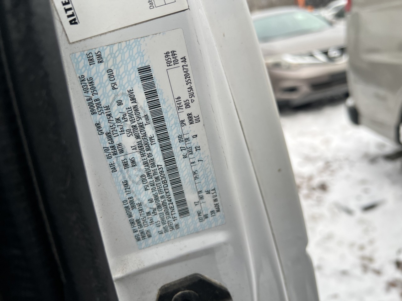 https://f005.backblazeb2.com/file/img-partshotlines-com/Inventory/NE179/Vehicle/65376_02.jpg